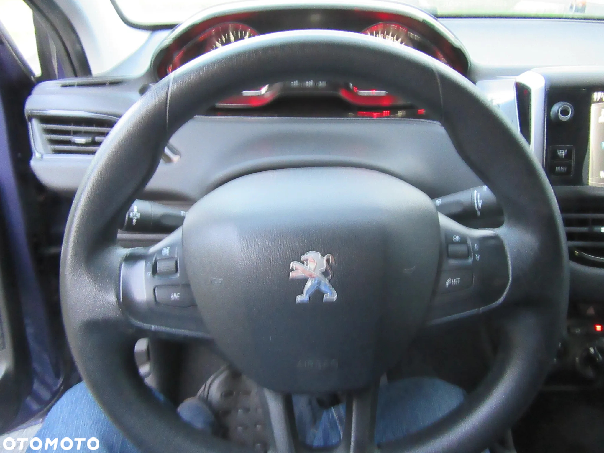 Peugeot 208 1.2 PureTech Allure - 22