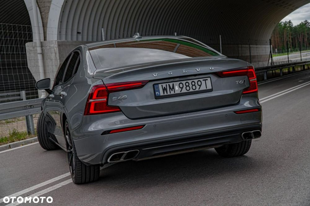 Volvo S60 - 19