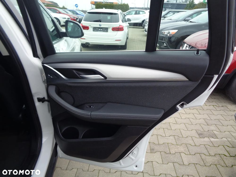 BMW X4 xDrive20d Business Edition sport - 25