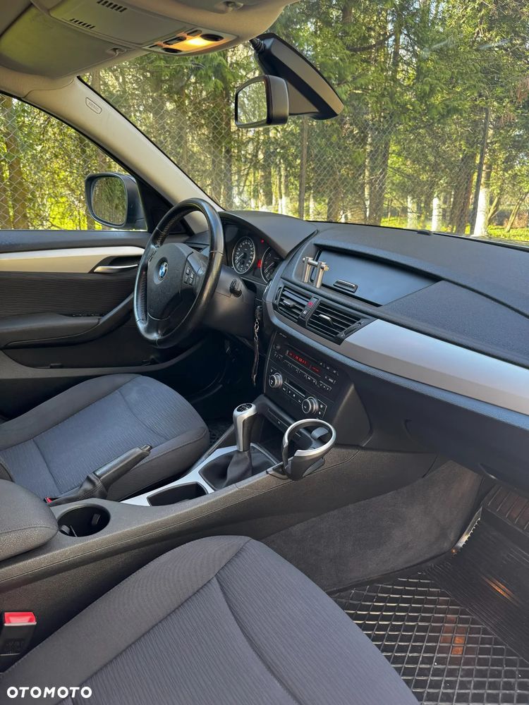 BMW X1 sDrive18i - 14