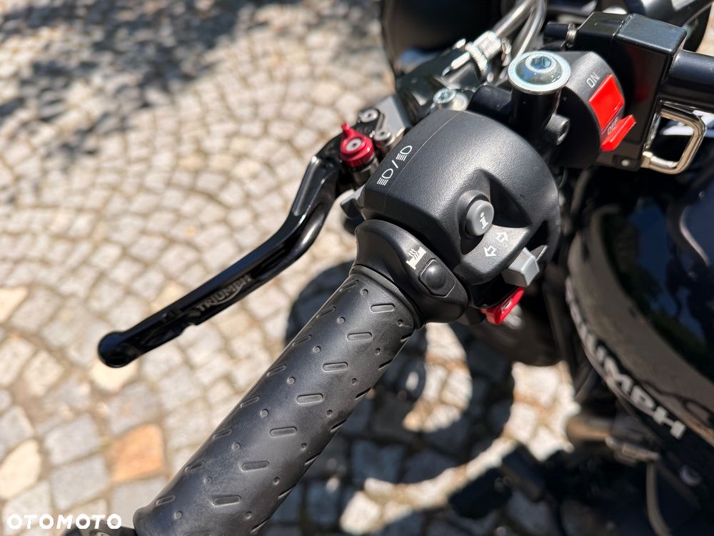 Triumph Scrambler - 11
