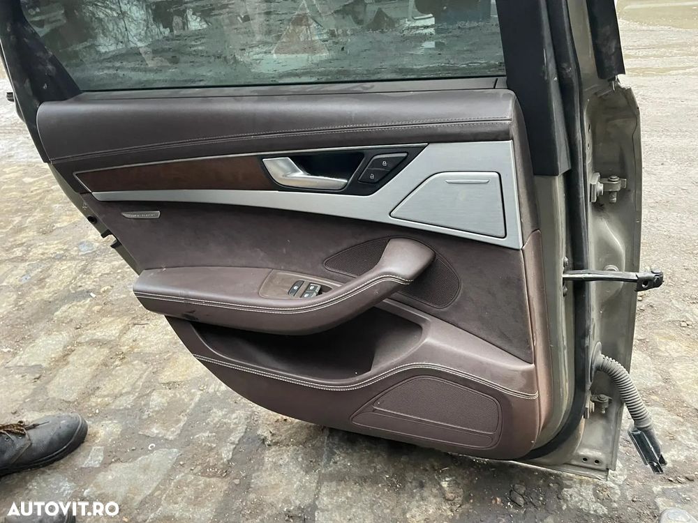 Usa echipata stanga spate Audi A8 D4 4H gri - aurie 2011-2016  cod LZ1Y - 4