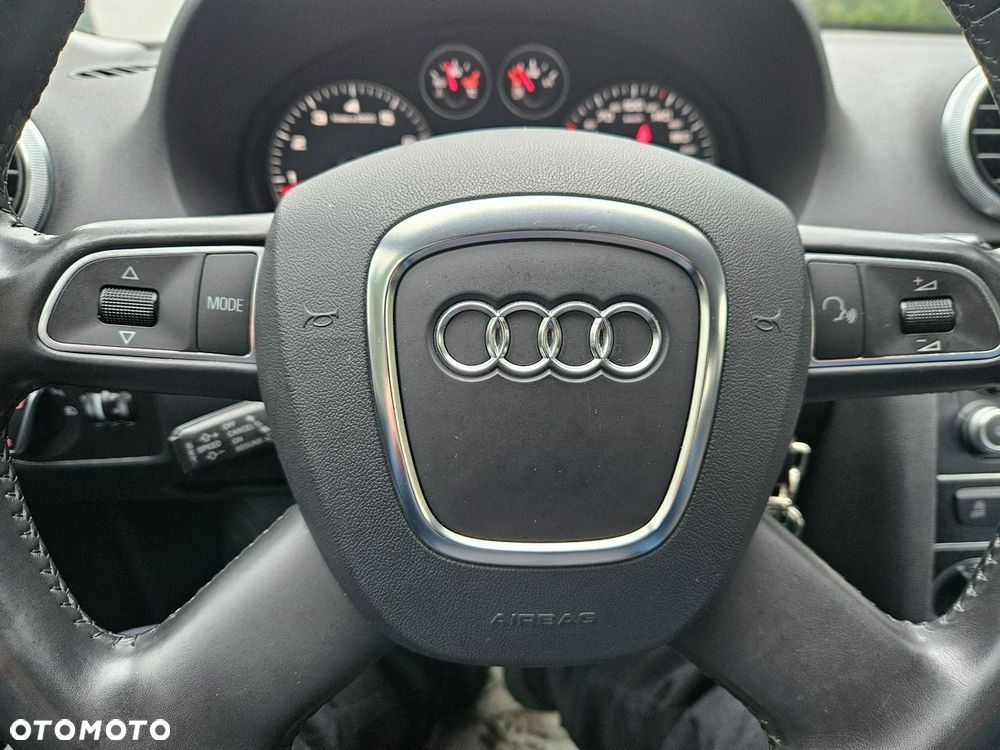 Audi A3 Sportback - 15