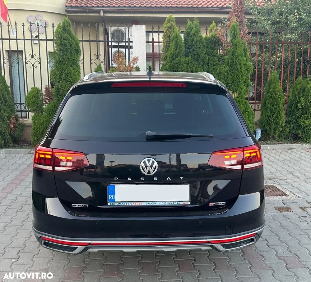 Volkswagen Passat Alltrack 2.0 TDI SCR 4Motion DSG (BMT) - 24