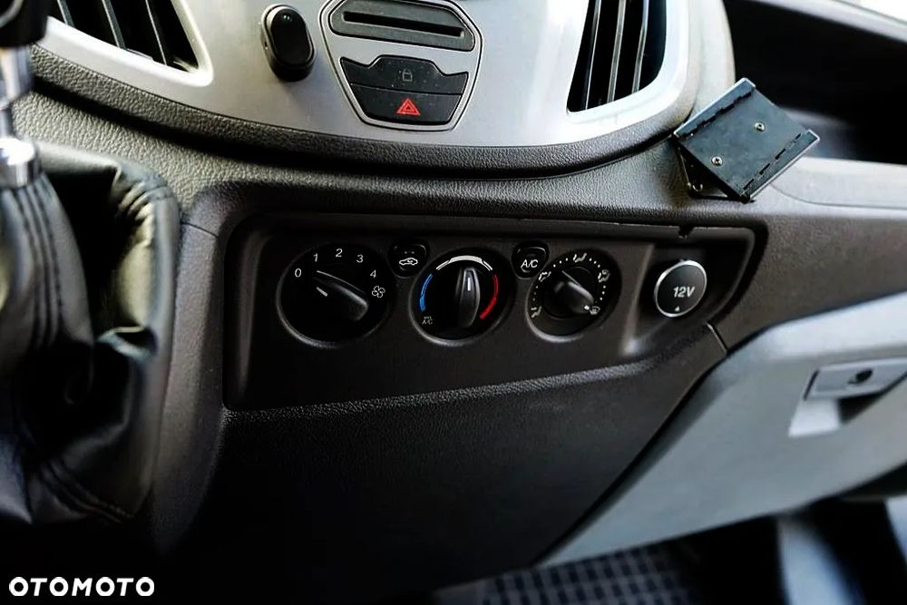 Ford Transit - 16