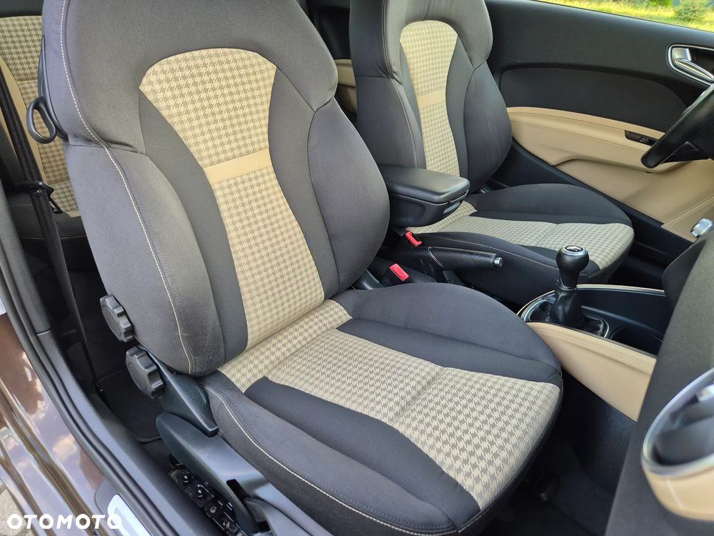 Audi A1 1.4 TFSI S line edition m S line Sportpaket - 35