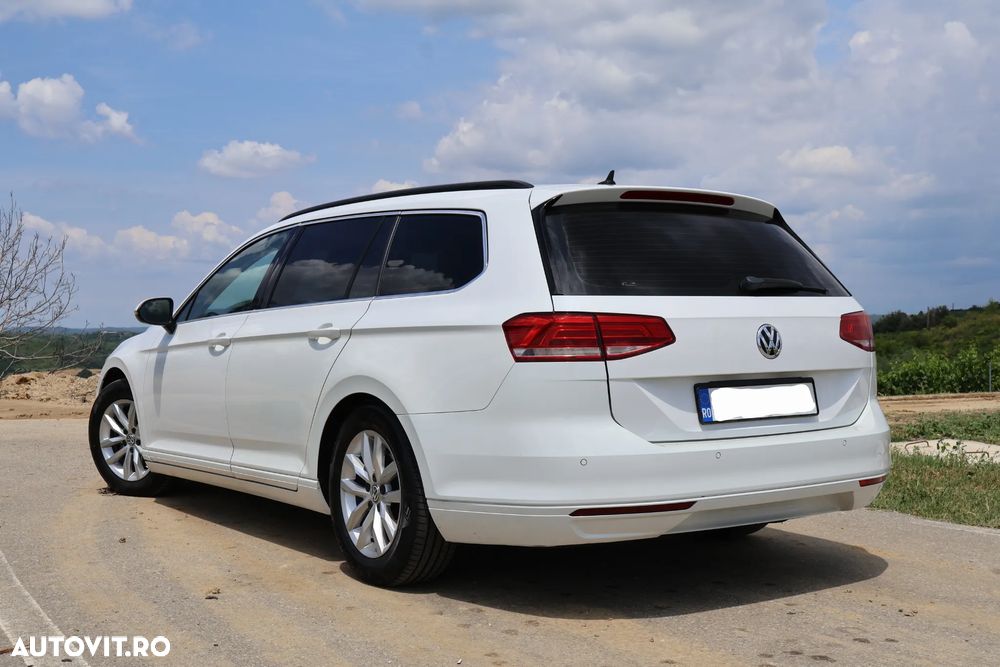 Volkswagen Passat 2.0 TDI DSG Comfortline - 3