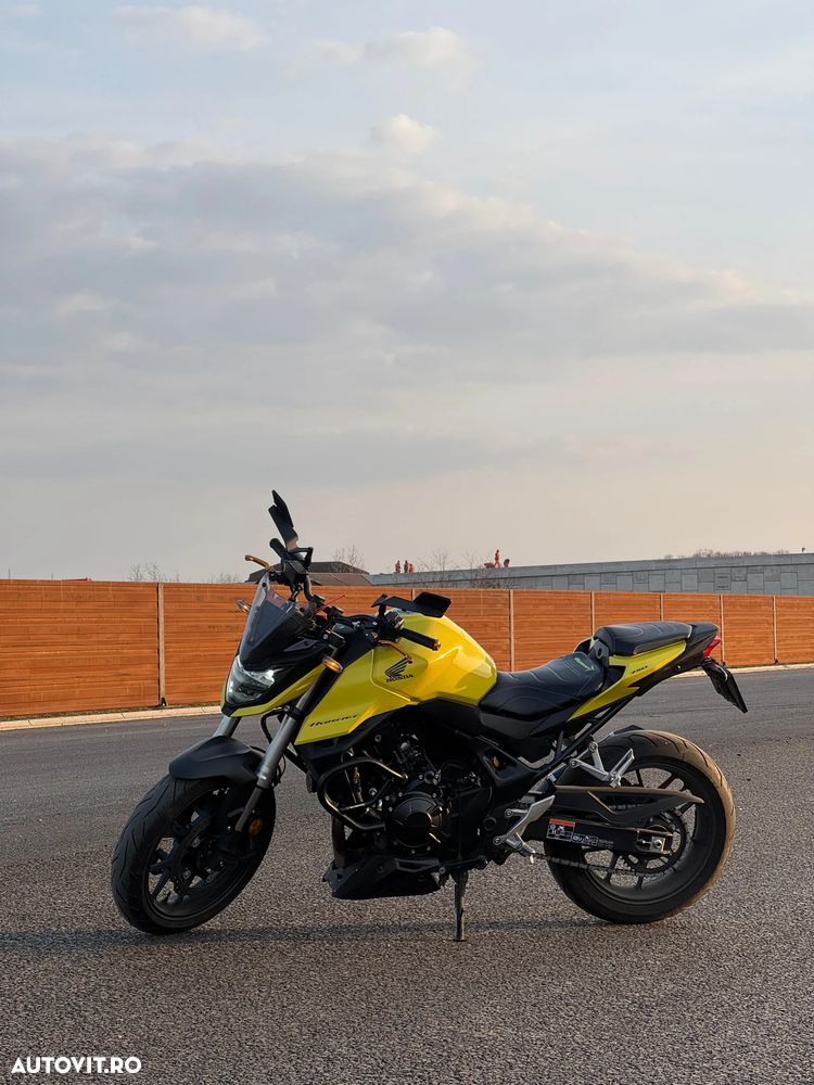 Honda CB 750 Hornet - 4