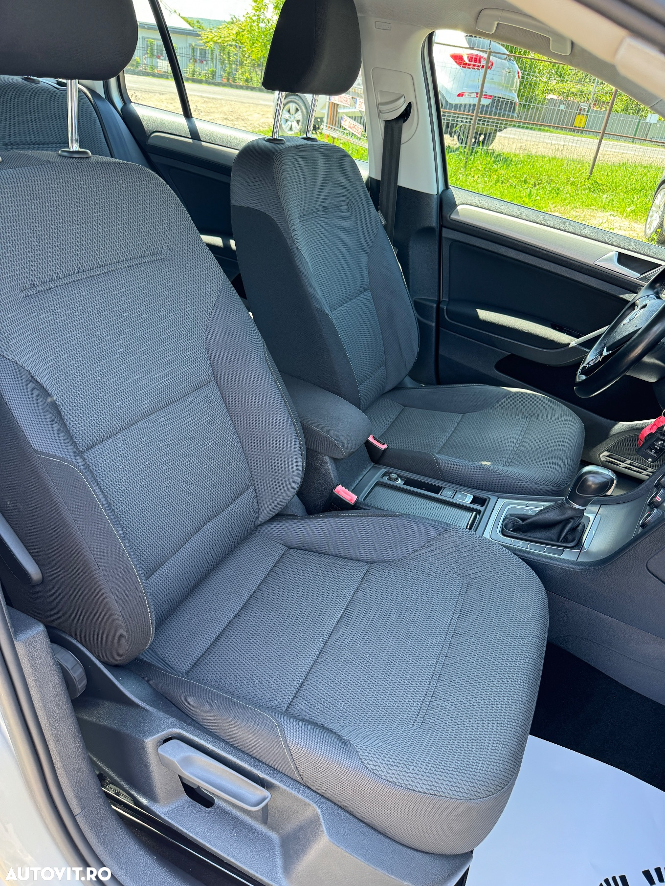 Volkswagen Golf Sportsvan 1.6 TDI BlueMotion Technology DSG Trendline - 8