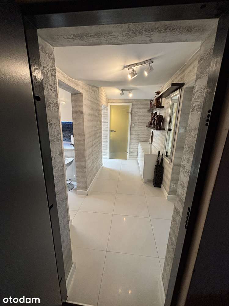 Wyjątkowy cichy apartament 40 m² na poddaszu | klimatyzacja |parking