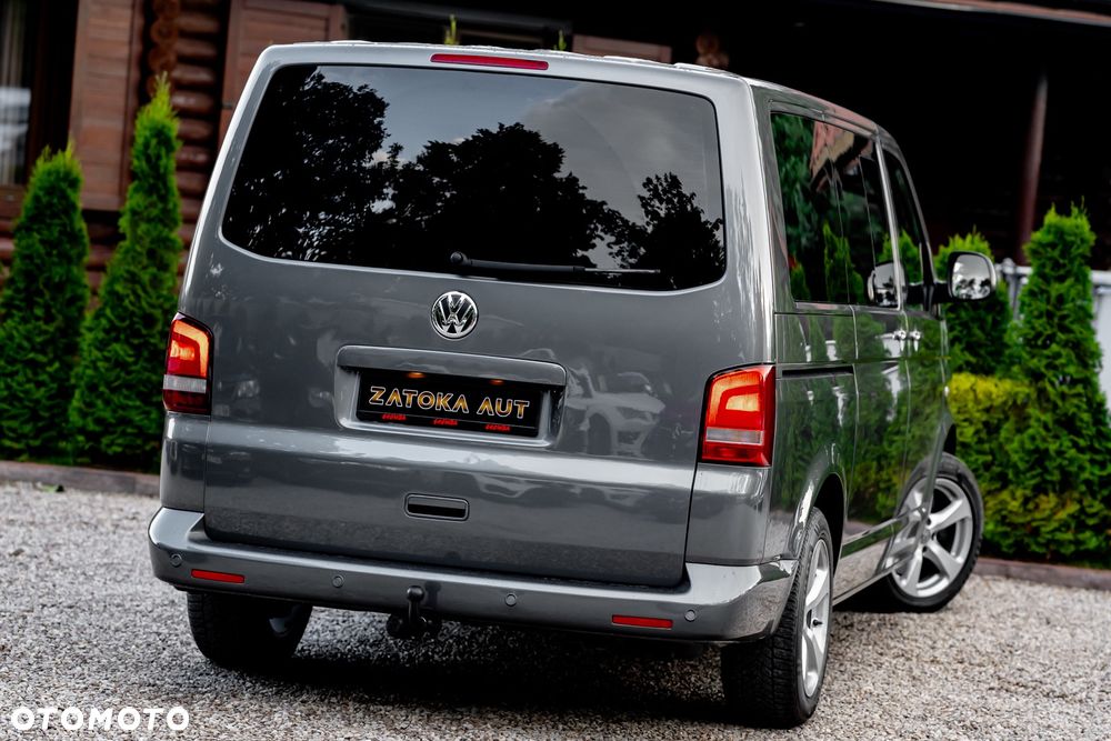 Volkswagen Multivan - 14