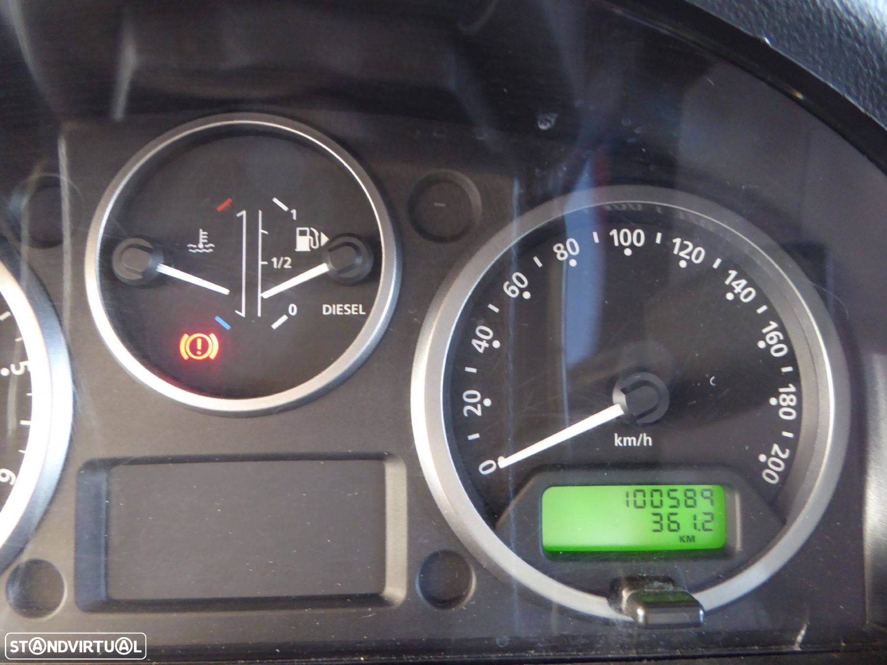 Land Rover Defender 110 TD4 - 6