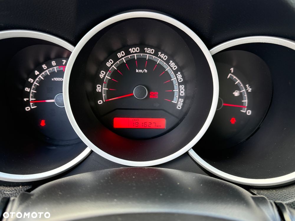 Kia Venga 1.6 CVVT ISG Edition 7 - 23