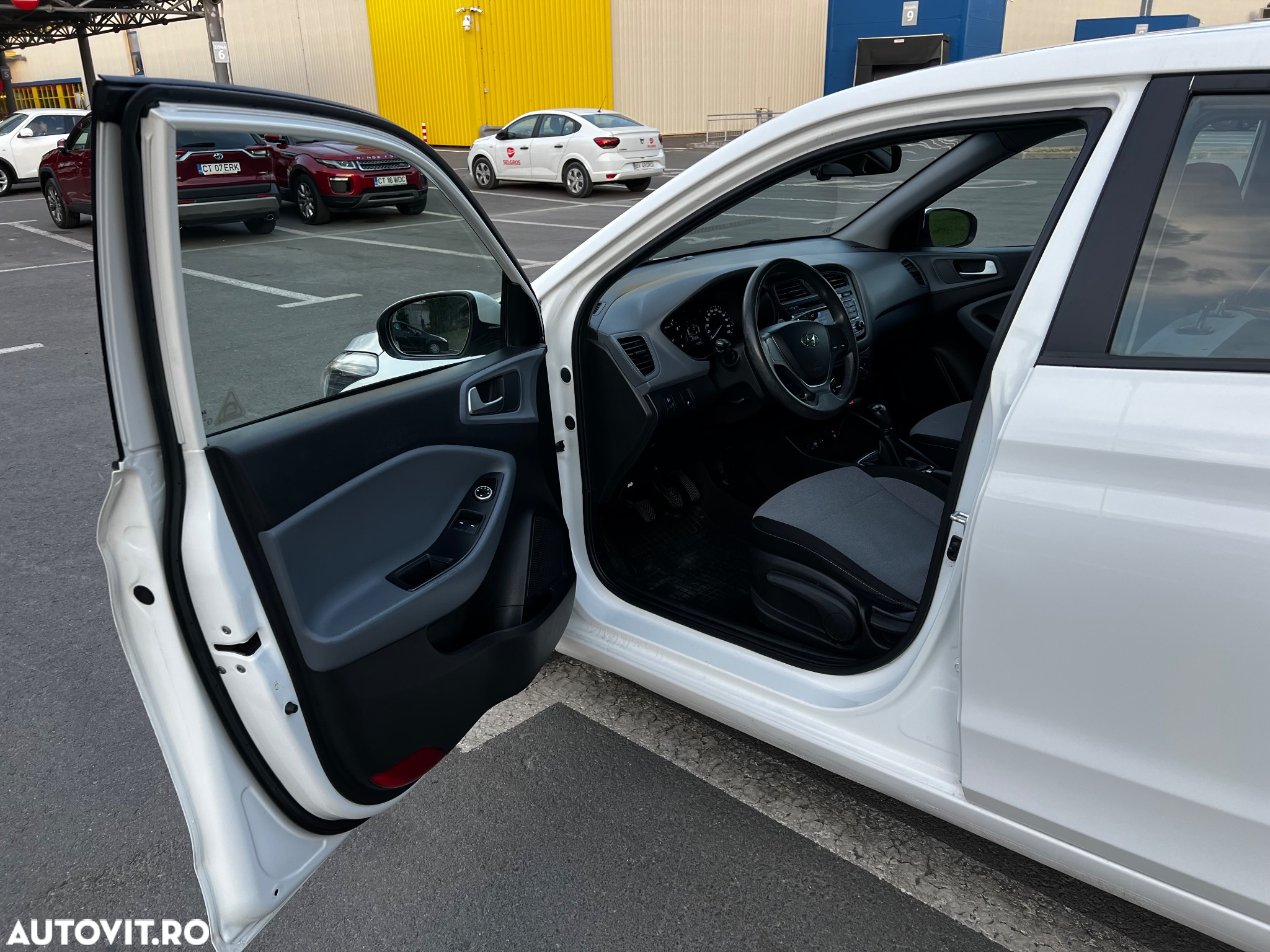 Hyundai i20 - 9