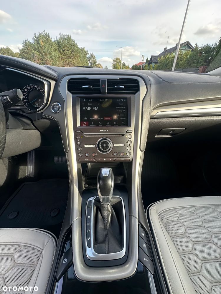 Ford Mondeo - 15