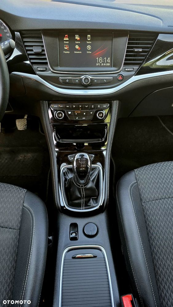 Opel Astra 1.4 Turbo Dynamic - 17