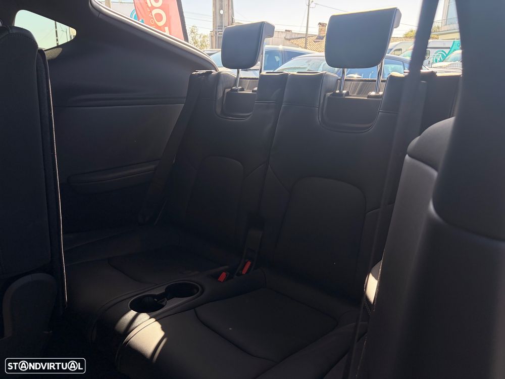 Tesla Model Y Long Range Tração Integral - 22