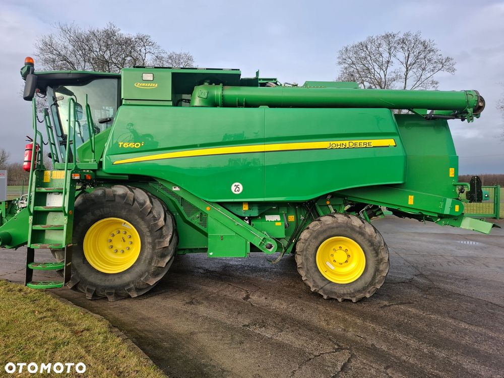 John Deere T660i - 3