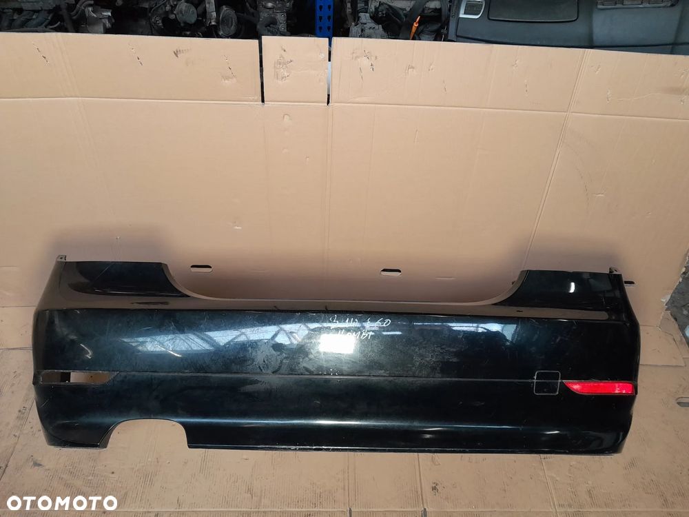 BMW E60 ZDERZAK TYLNY TYŁ KOMBI CZARNY - 1