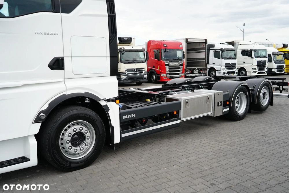 MAN TGX / 26.510 / GX / ACC / E 6 / RETARDER / BDF / OŚ SKRĘTNA / 7,15 M , 7,45 M - 26