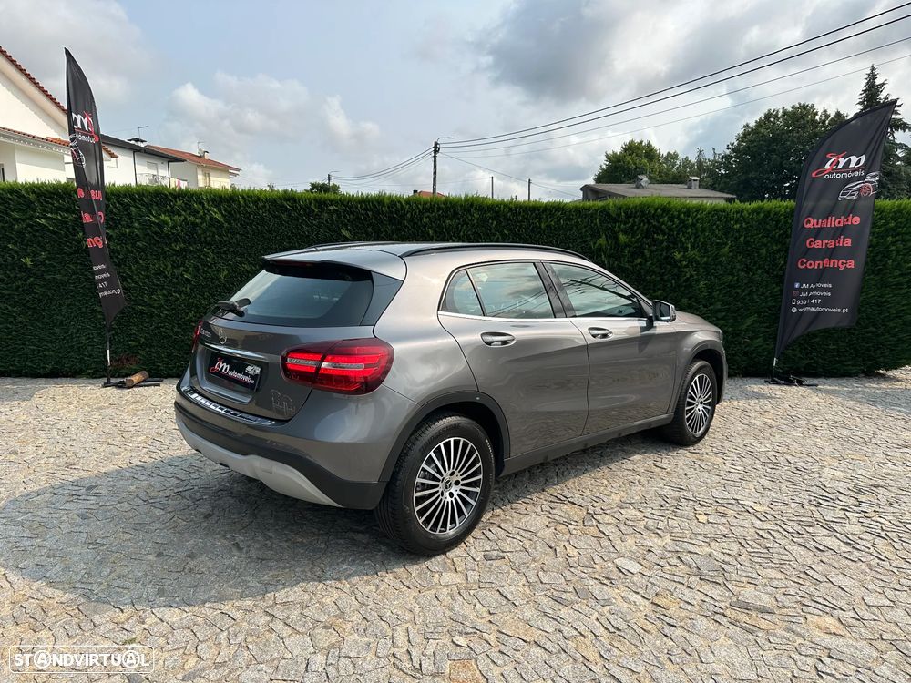 Mercedes-Benz GLA 200 d 7G-DCT Urban - 5