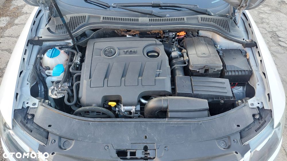 Skoda Superb 1.6 TDI Elegance Greenline - 31