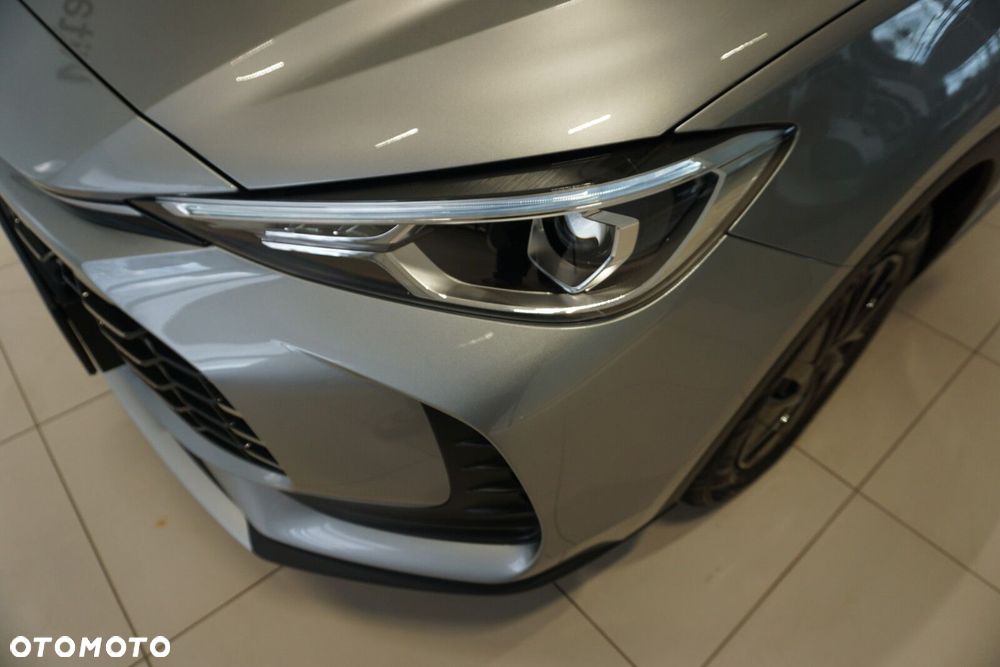 MG ZS Hybrid+ - 6