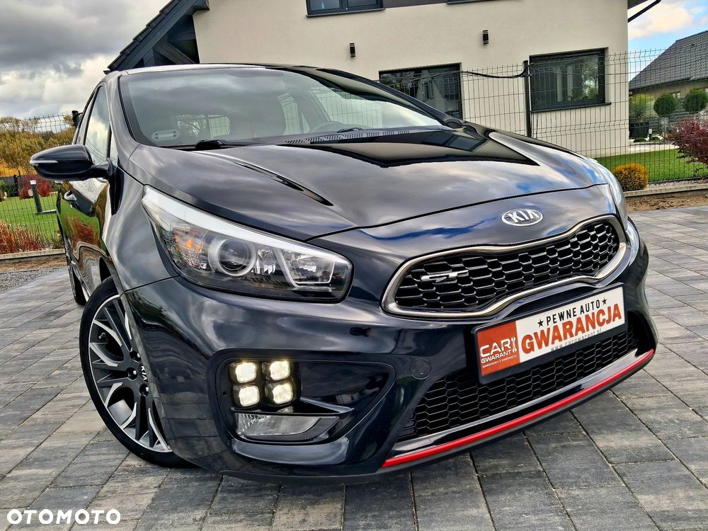 Kia Ceed 1.6 T-GDI GT - 9