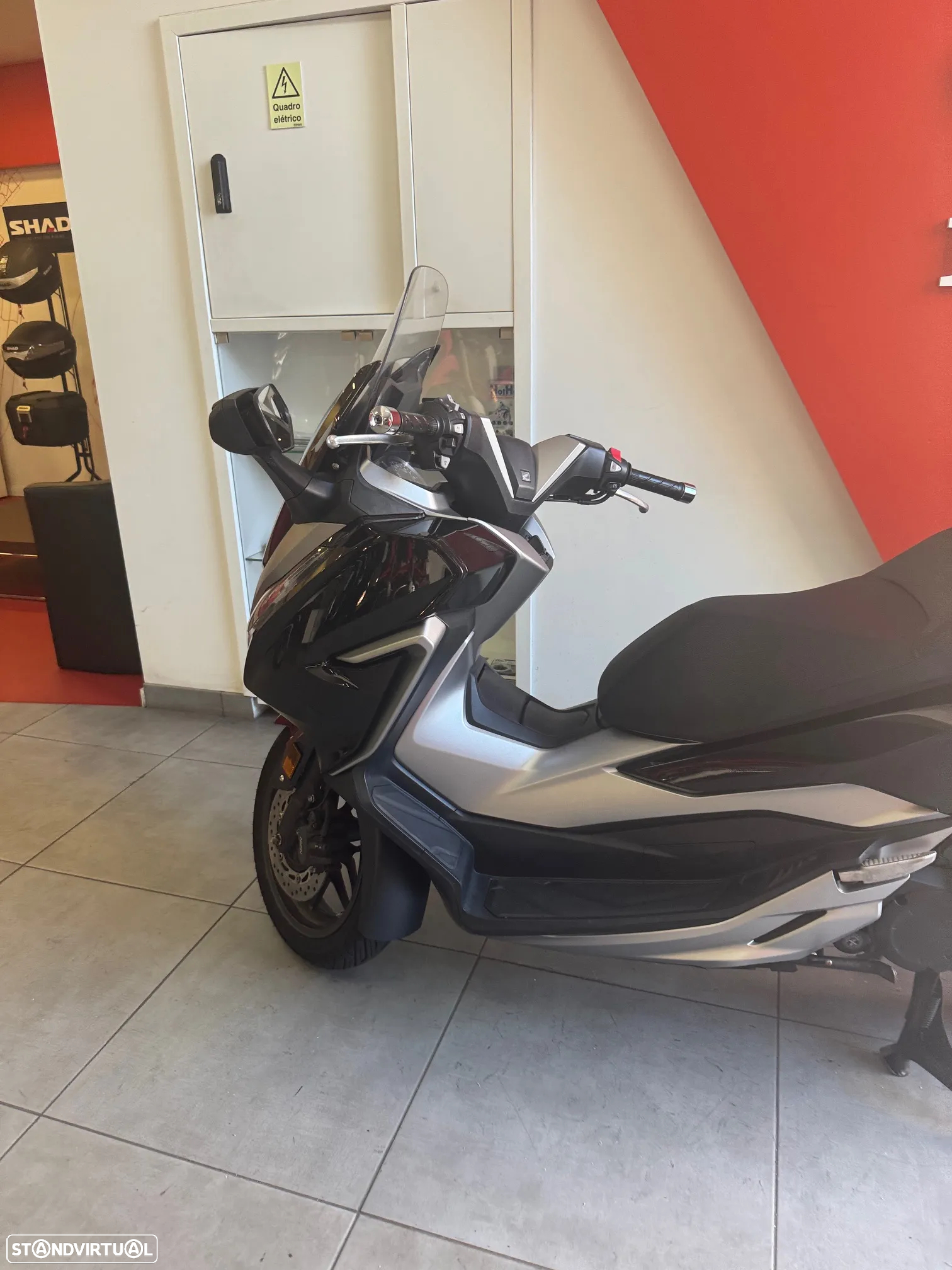 Honda Forza 300 abs - 4