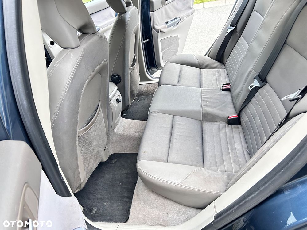 Volvo V50 2.0D - 9