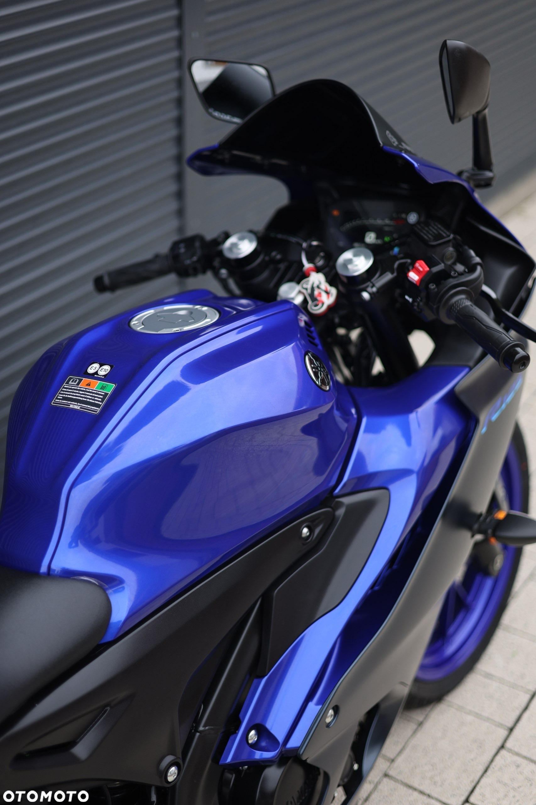 Yamaha YZF - 10