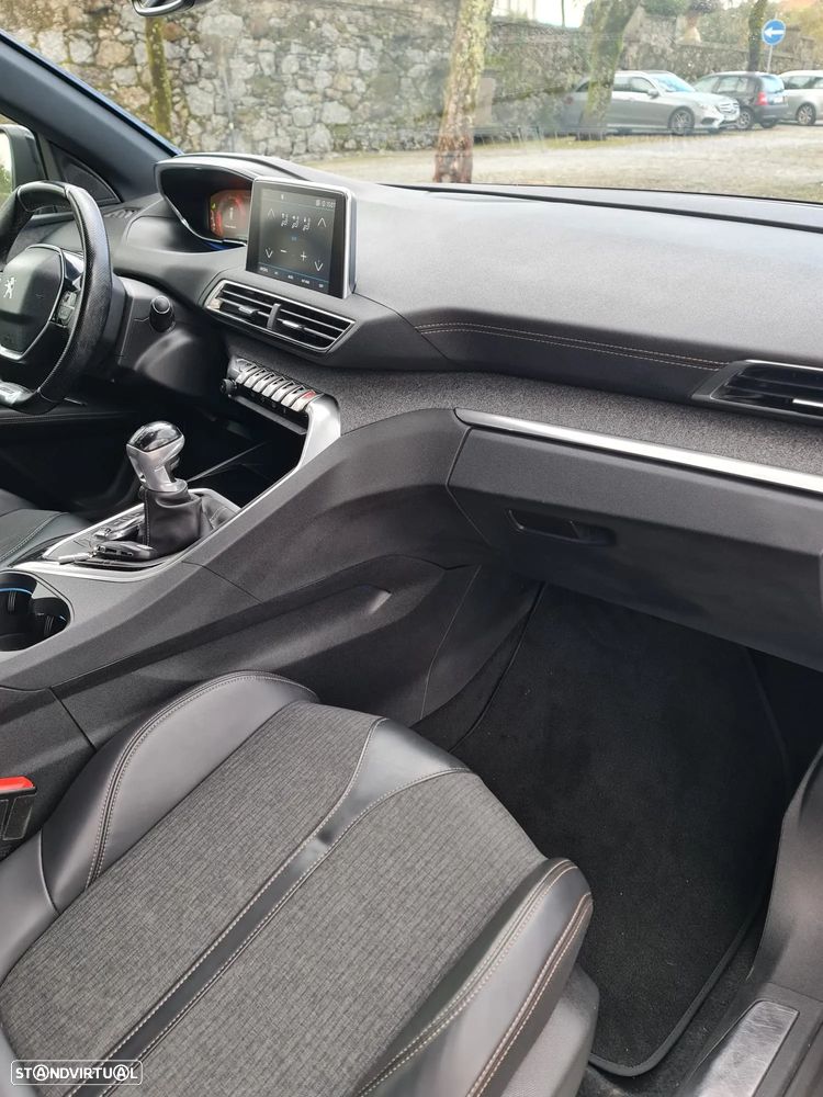 Peugeot 3008 1.2 PureTech GT Line - 17