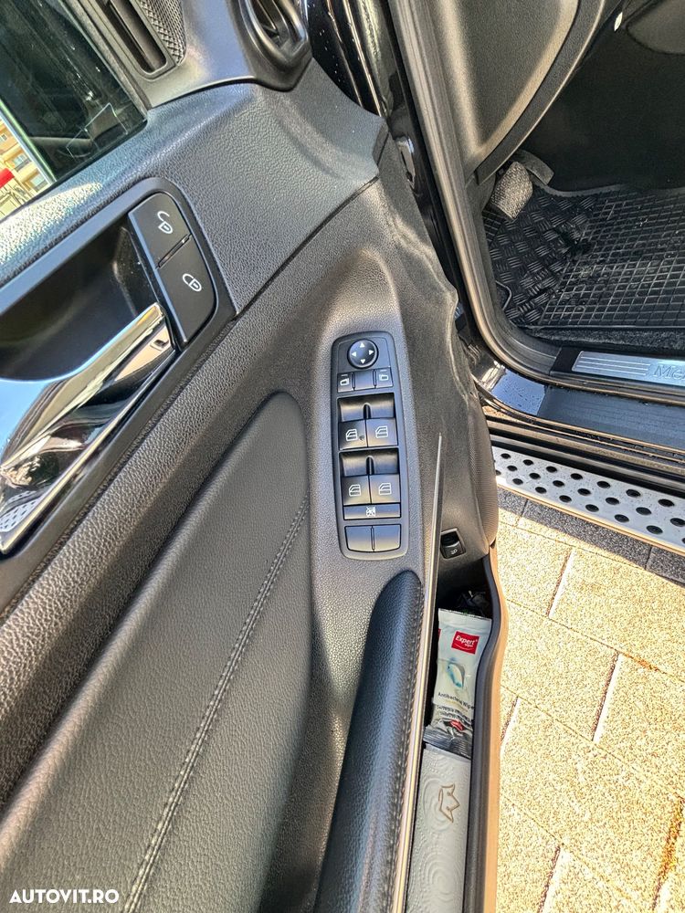 Mercedes-Benz ML 300 CDI BlueEfficiency Aut - 16