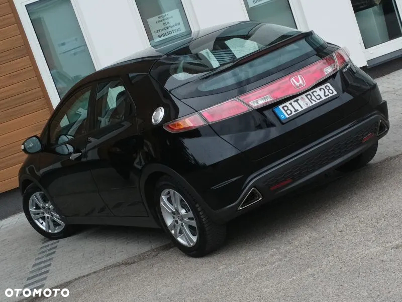 Honda Civic 1.8i-VTEC Executive - 12