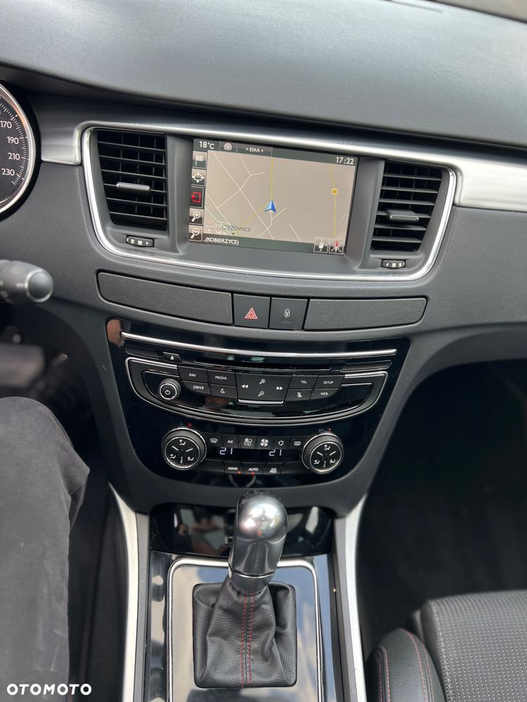 Peugeot 508 2.0 BlueHDi Allure S&S - 26