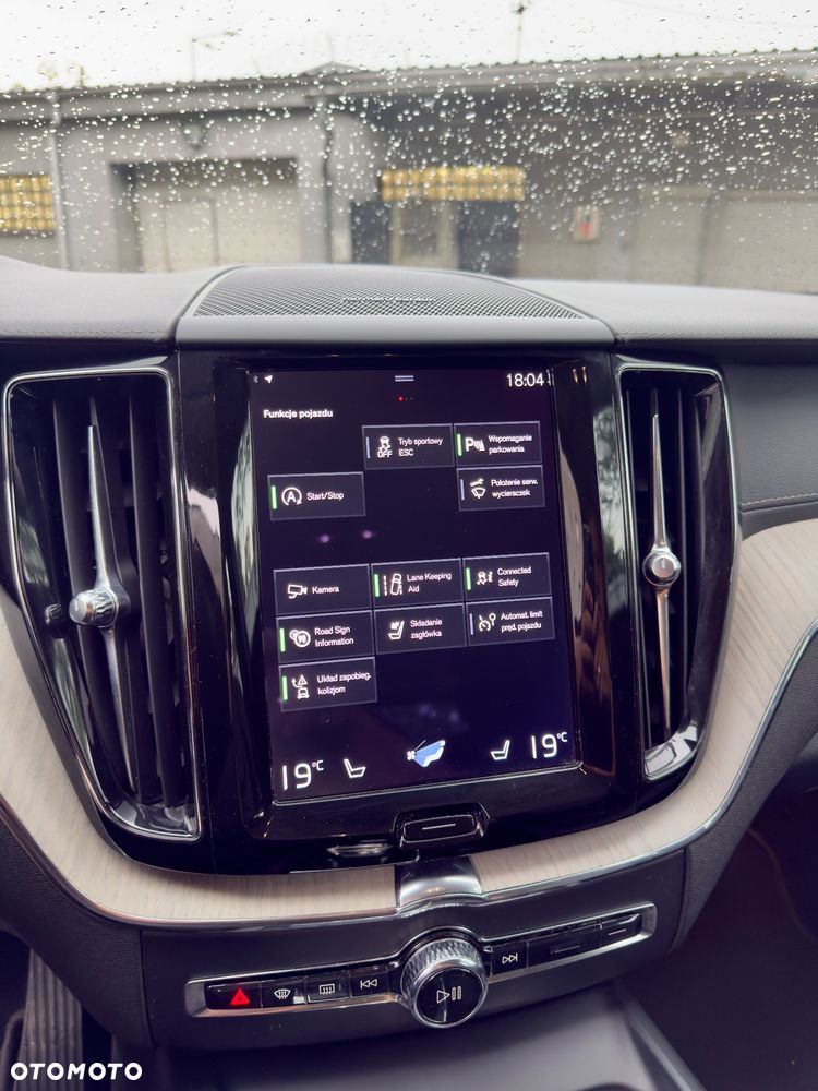 Volvo XC 60 B4 D AWD Inscription - 13