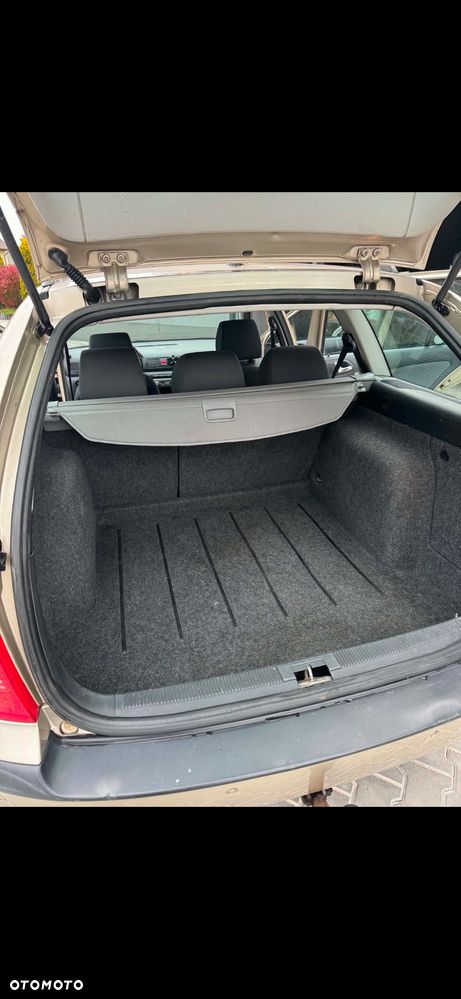 Skoda Octavia 1.9 TDI Tour - 10