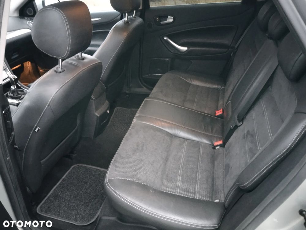 Ford Mondeo 2.0 TDCi Viva Titanium - 34