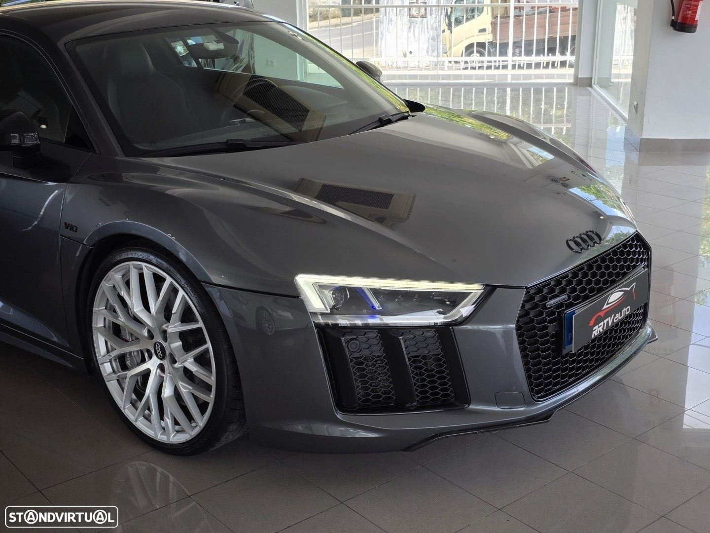 Audi R8 Coupé V10 plus 5.2 FSI quattro S tronic - 18
