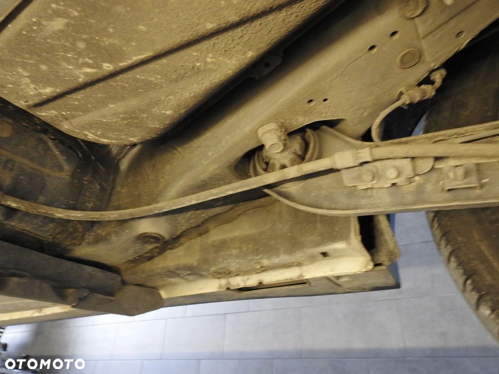 Kia Sportage 1.7 CRDI 2WD ISG Dream-Team Edition - 34