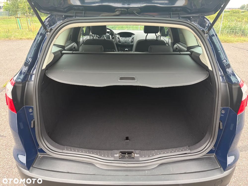 Ford Focus 1.6 TDCi Ambiente Start - 19