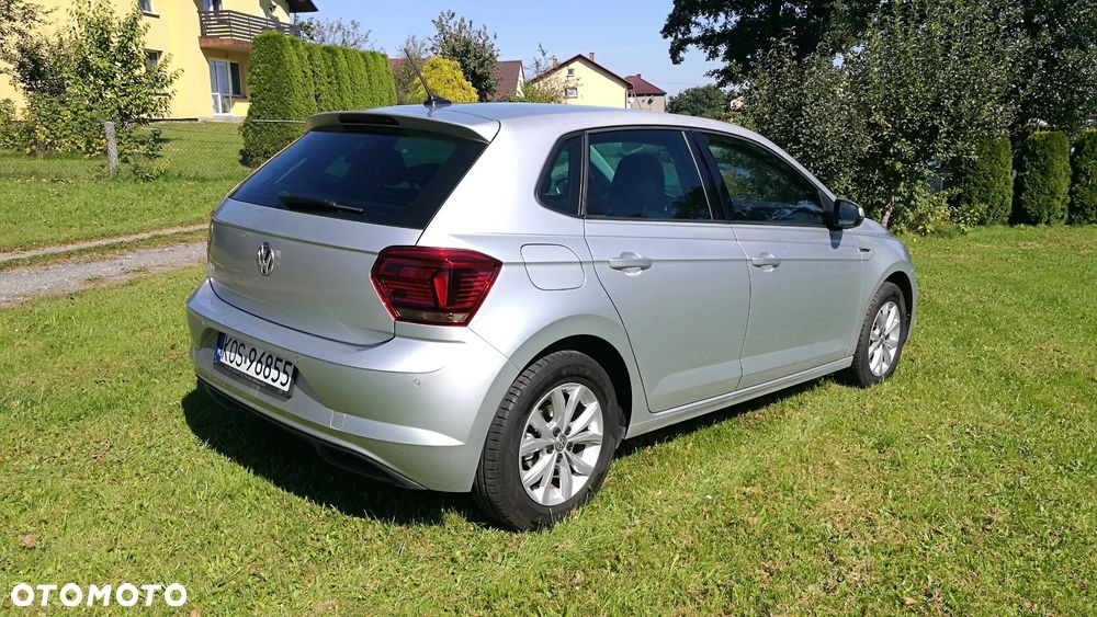 Volkswagen Polo - 2