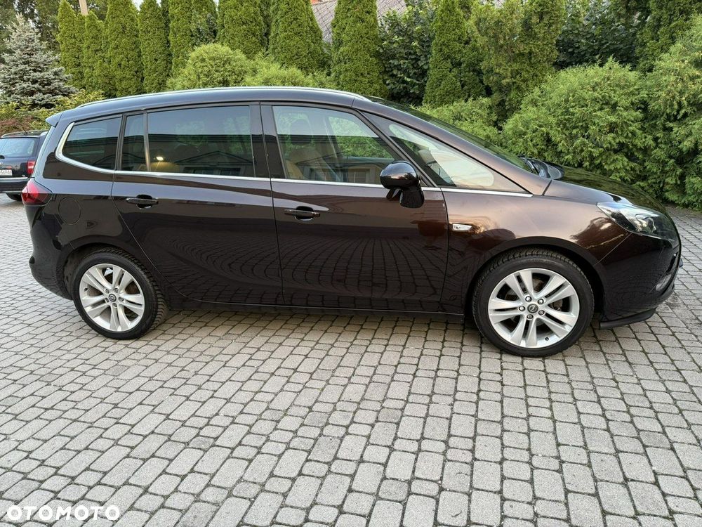 Opel Zafira - 27