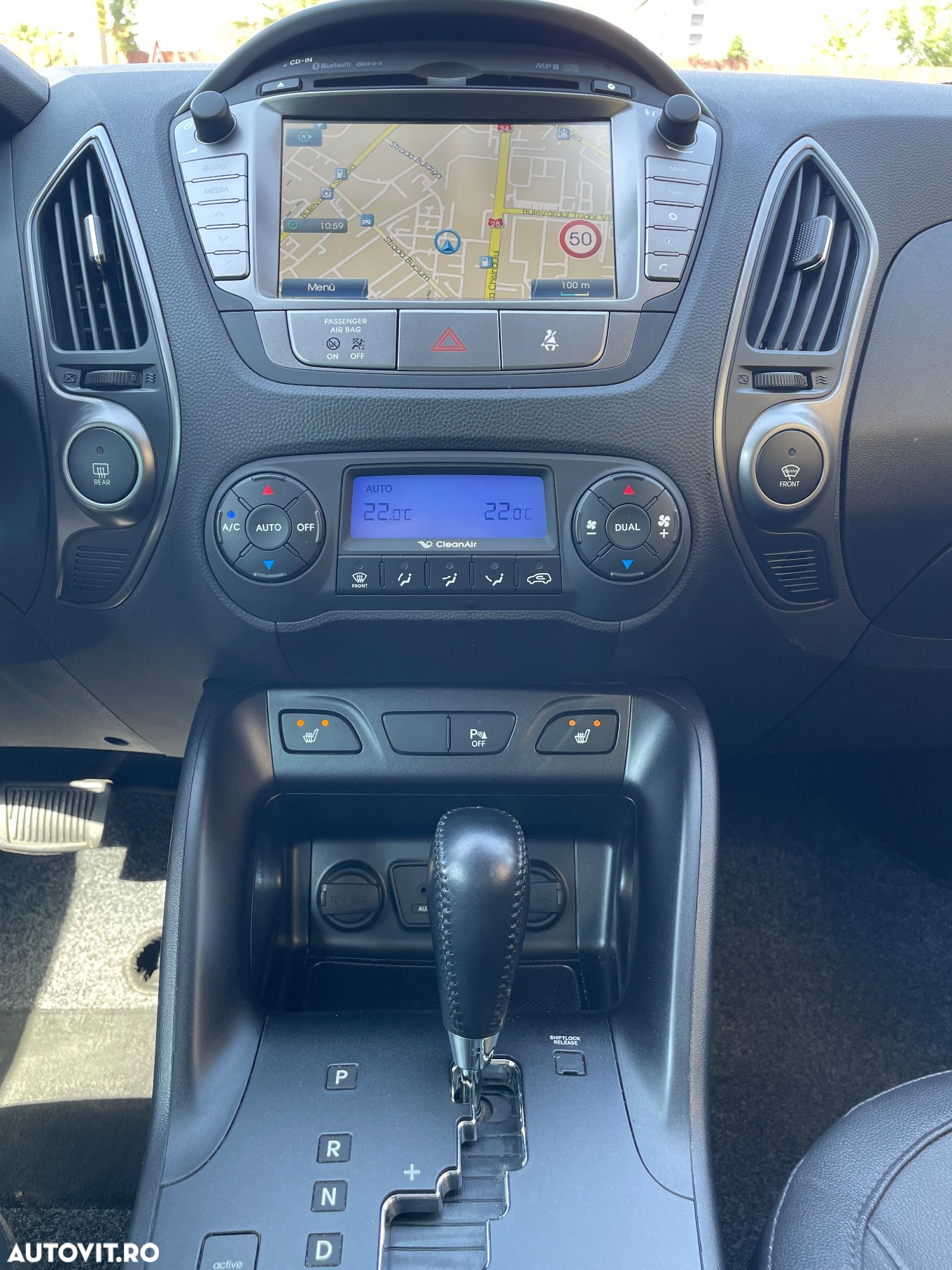 Hyundai ix35 2.0 CRDI 4WD Automatik Premium - 8