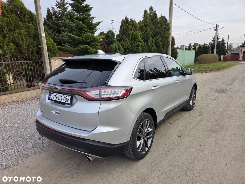 Ford Edge 2.0 TDCi Bi-Turbo 4x4 Titanium - 4