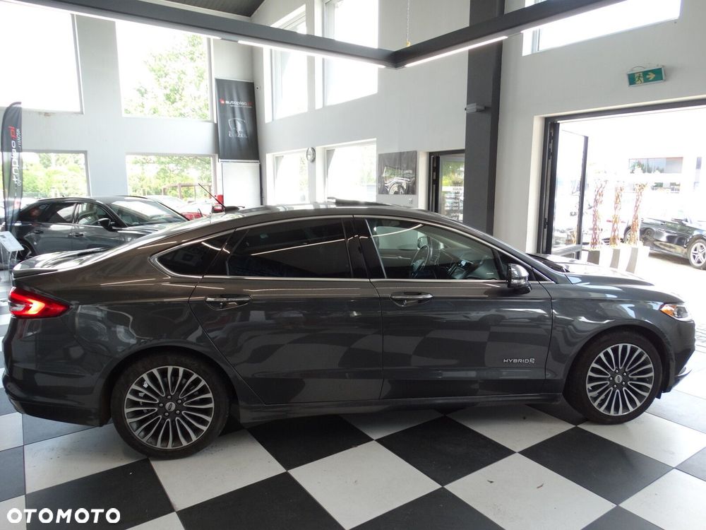Ford Fusion - 9