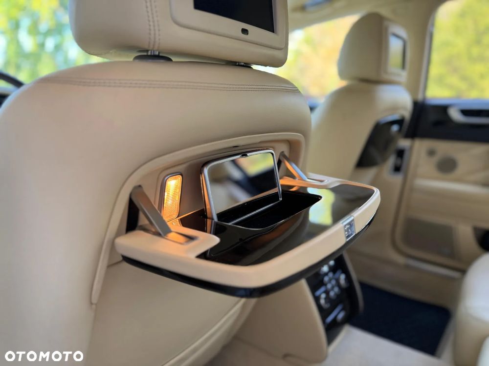 Bentley Flying Spur - 22