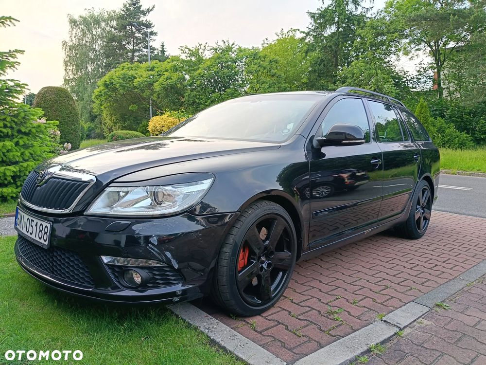Skoda Octavia 2.0 TFSI RS - 2