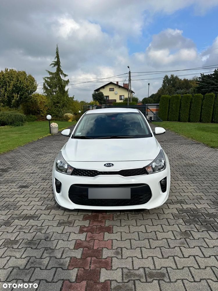 Kia Rio - 2