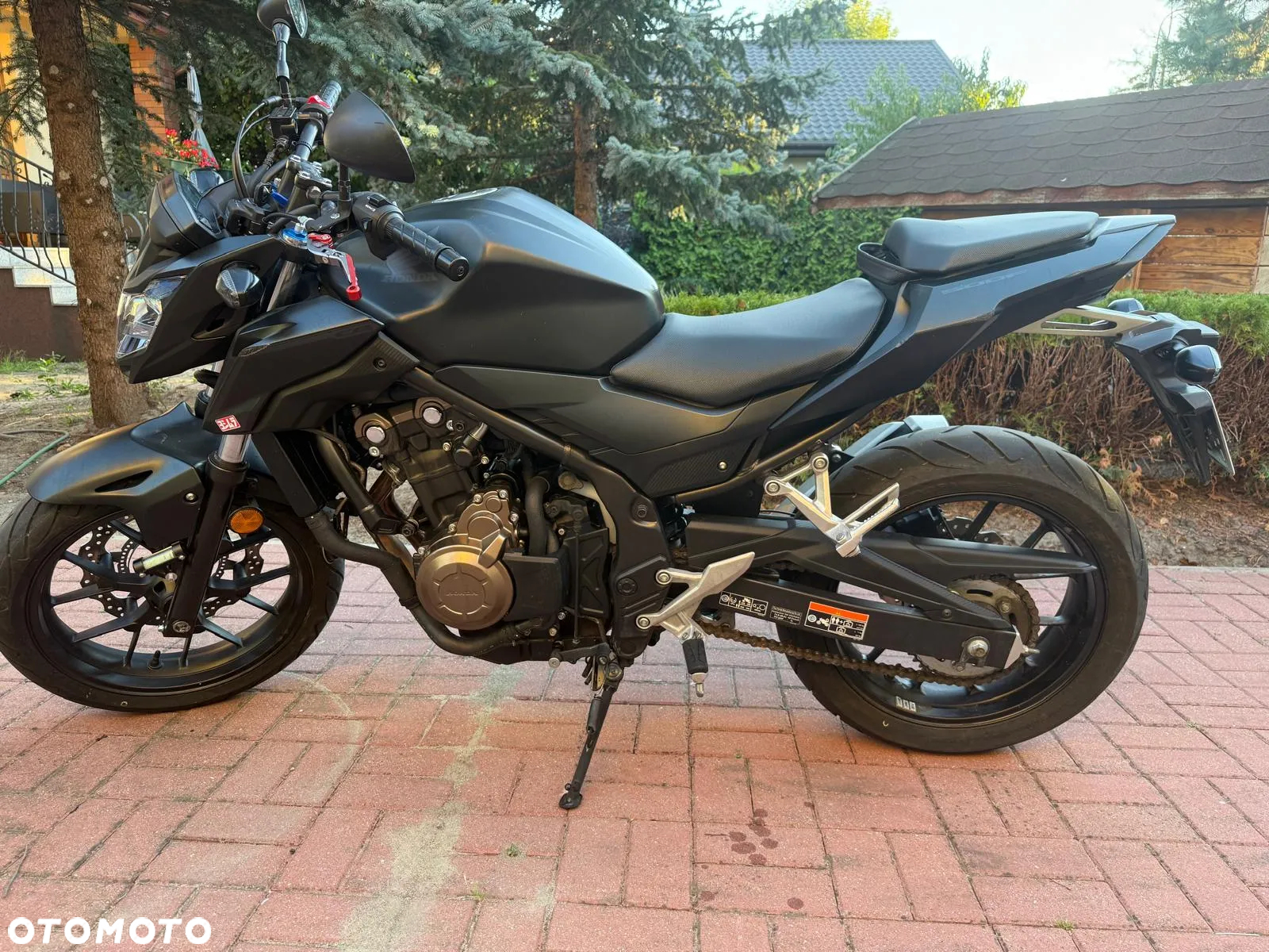 Honda CB - 4
